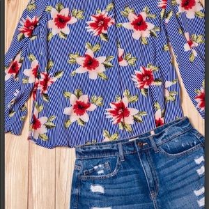 Light weight striped/ flowered top